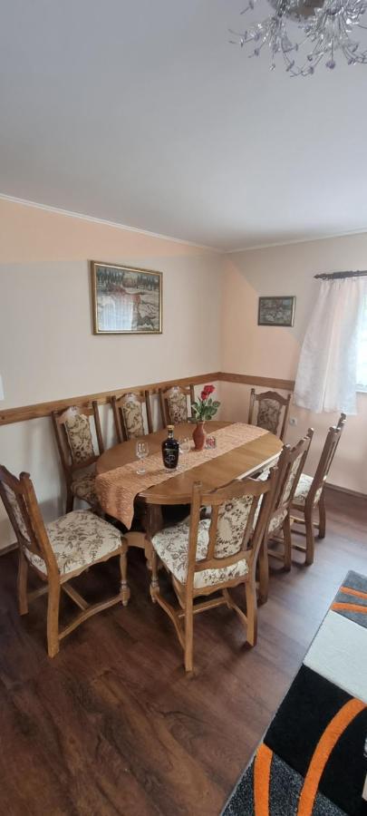 Kod Slaveka Apartman Kostanjevac Kültér fotó